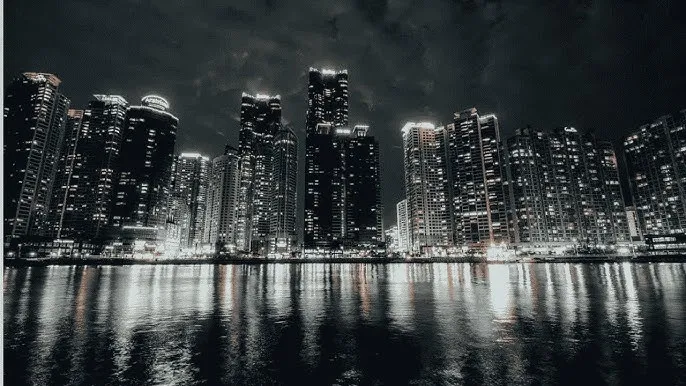 康悦到家 - 城市之光：霓虹背后的人间烟火